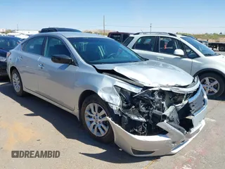 2015 Nissan Altima 2.5 z VIN 1N4AL3AP0FN345314, wystawiony jako IAAI lot #42143123 z przebiegiem 101 898 mil mil oraz . Historia ofert i sprzedaży dostępna na DreamBid. Obrazek 1.