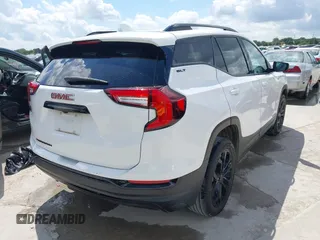 2022 GMC Terrain SLT with VIN 3GKALPEVXNL269968, listed as a IAAI auction lot 42600907 with 39,685 mi miles and . Bid and sale history available at DreamBid. Image 4.