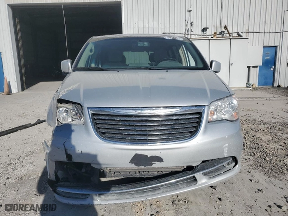2011 Chrysler Town & Country Touring with VIN 2A4RR5DG4BR675824, listed as a Copart auction lot 74389124 with 183,103 mi miles and Salvage Title. Bid and sale history available at carsss.com. Image 5.