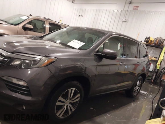 2017 Honda Pilot EX-L z VIN 5FNYF6H58HB105029, wystawiony jako IAAI lot #42179949 z przebiegiem 143 170 mil mil oraz . Historia ofert i sprzedaży dostępna na DreamBid. Obrazek 14.