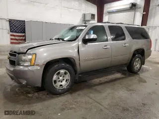 2009 Chevrolet Suburban LT w/1LT with VIN 1GNFK26399R247244, listed as a Copart auction lot 86077374 with 173,513 mi miles and Salvage Title. Bid and sale history available at carsss.com. Image 1.