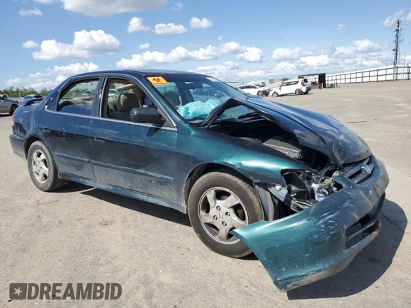 2001 Honda Accord LX z VIN JHMCG66501C014025, wystawiony jako Copart lot #51326805 z przebiegiem Nie podano mil oraz Szkoda całkowita • Salvage title. Historia ofert i sprzedaży dostępna na DreamBid. Obrazek 4.