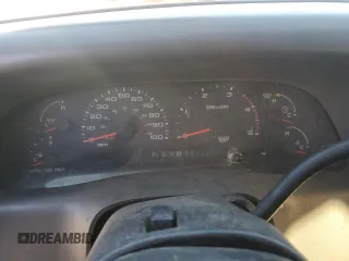 2002 Ford F-350 XL z VIN 1FTWW33F22EC09806, wystawiony jako Copart lot #87634095 z przebiegiem Nie podano mil oraz Czysty tytuł • Clean title. Historia ofert i sprzedaży dostępna na DreamBid. Obrazek 9.