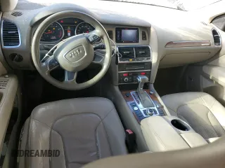 2015 Audi Q7 S line Prestige z VIN WA1DGAFE5FD007723, wystawiony jako Copart lot #52417695 z przebiegiem 154 664 mil mil oraz Szkoda całkowita • Salvage title. Historia ofert i sprzedaży dostępna na DreamBid. Obrazek 8.