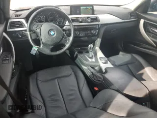 2017 BMW 3 Series 320i z VIN WBA8E1G34HNU16218, wystawiony jako Copart lot #42937665 z przebiegiem 96 549 mil mil oraz Szkoda całkowita • Salvage title. Historia ofert i sprzedaży dostępna na DreamBid. Obrazek 8.