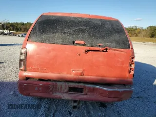 2006 Chevrolet Tahoe Z71 with VIN 1GNEC13Z16R139742, listed as a Copart auction lot 82003904 with 287,652 mi miles and Salvage title. Bid and sale history available at DreamBid. Image 6.