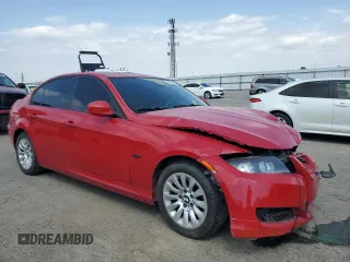 2009 BMW 3 Series 328i z VIN WBAPH57529NM33855, wystawiony jako Copart lot #53391715 z przebiegiem 142 688 mil mil oraz Szkoda całkowita • Salvage title. Historia ofert i sprzedaży dostępna na DreamBid. Obrazek 4.