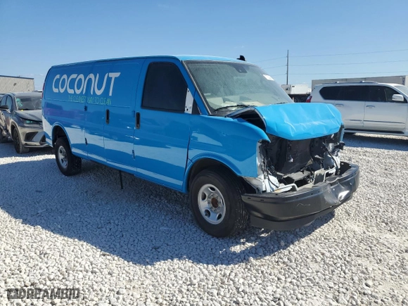 2021 GMC Savana Cargo Van with VIN 1GTW7BFP8M1153165, listed as a Copart auction lot 77533494 with 0 mi miles and Clean Title. Bid and sale history available at carsss.com. Image 4.