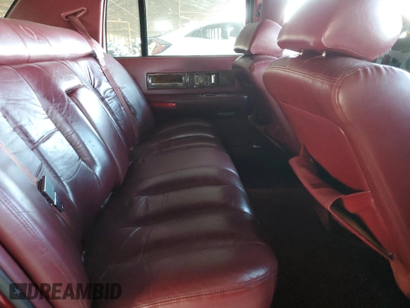 1993 Cadillac Fleetwood z VIN 1G6DW5270PR704750, wystawiony jako Copart lot #88751055 z przebiegiem Nie podano mil oraz Szkody całkowita. Historia ofert i sprzedaży dostępna na DreamBid. Obrazek 10.