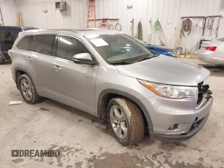 2016 Toyota Highlander Limited with VIN 5TDDCRFH8GS015525, listed as a IAAI auction lot 41643787 with 109,315 mi miles and . Bid and sale history available at DreamBid. Image 1.