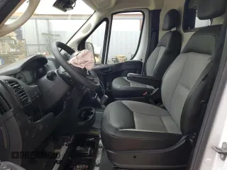 2024 Ram ProMaster Cargo Tradesman with VIN 3C6LRVDG7RE140047, listed as a Copart auction lot 42203605 with 6,015 mi miles and Salvage Title. Bid and sale history available at DreamBid. Image 7.
