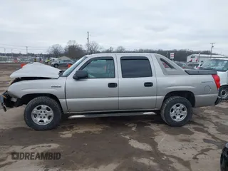 2004 Chevrolet Avalanche Z71 with VIN 3GNEK12T34G116461, listed as a IAAI auction lot 41552137 with Not Provided miles and . Bid and sale history available at DreamBid. Image 15.