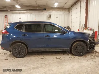 2017 Nissan Rogue SL with VIN 5N1AT2MT1HC794587, listed as a IAAI auction lot 41708715 with 121,017 mi miles. Bid and sale history available at carsss.com. Image 14.