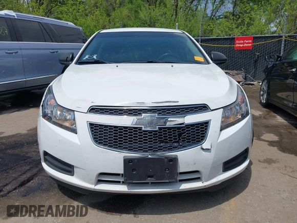 2014 Chevrolet Cruze LS with VIN 1G1PA5SH5E7218650, listed as a IAAI auction lot 42093764 with 189,813 mi miles and . Bid and sale history available at DreamBid. Image 12.