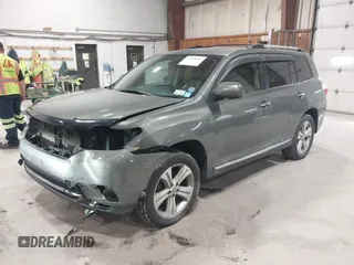 2012 Toyota Highlander Limited with VIN 5TDDK3EH6CS104814, listed as a IAAI auction lot 41958855 with 232,000 mi miles. Bid and sale history available at carsss.com. Image 17.