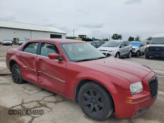 2007 Chrysler 300 Signature with VIN 2C3KA53G97H893646, listed as a Copart auction lot 74356374 with 156,771 mi miles and Non Repairable. Bid and sale history available at carsss.com. Image 4.