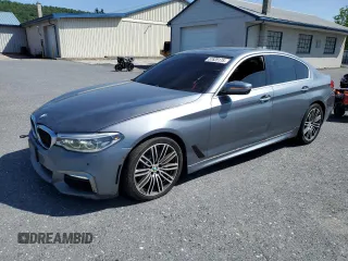 2018 BMW 5 Series 540i xDrive z VIN WBAJE7C53JWC54922, wystawiony jako Copart lot #57625175 z przebiegiem 88 572 mil mil oraz Szkoda całkowita • Salvage title. Historia ofert i sprzedaży dostępna na DreamBid. Obrazek 1.