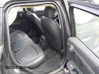 2019 MINI Countryman Cooper S z VIN WMZYT5C59K3E64682, wystawiony jako IAAI lot #42149889 z przebiegiem Nie podano mil oraz . Historia ofert i sprzedaży dostępna na DreamBid. Obrazek 8.