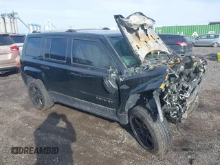 2017 Jeep Patriot High Altitude with VIN 1C4NJRFB8HD122240, listed as a IAAI auction lot 41849416 with 72,451 mi miles. Bid and sale history available at carsss.com. Image 1.