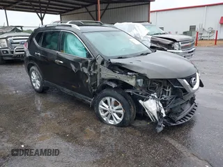 2014 Nissan Rogue S z VIN 5N1AT2MT6EC855332, wystawiony jako IAAI lot #41978370 z przebiegiem 160 736 mil mil oraz . Historia ofert i sprzedaży dostępna na DreamBid. Obrazek 1.