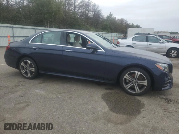 2019 Mercedes-Benz E-Class E 300 with VIN WDDZF4KB0KA674440, listed as a Copart auction lot 72946544 with 0 mi miles and Salvage Title. Bid and sale history available at carsss.com. Image 4.