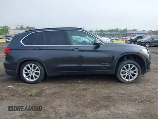 2016 BMW X5 xDrive35i z VIN 5UXKR0C5XG0P31095, wystawiony jako IAAI lot #42183367 z przebiegiem 93 681 mil mil oraz . Historia ofert i sprzedaży dostępna na DreamBid. Obrazek 13.