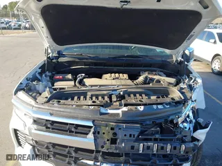 2022 Chevrolet Silverado 1500 LT with VIN 1GCPDKEKXNZ606711, listed as a IAAI auction lot 41698884 with 34,820 mi miles. Bid and sale history available at carsss.com. Image 10.