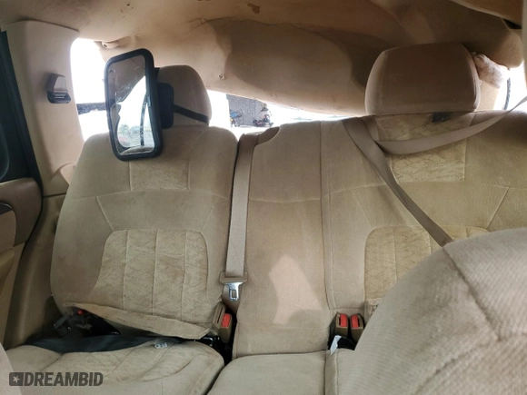 2003 GMC Envoy SLT with VIN 1GKDS13S432372114, listed as a Copart auction lot 88175945 with 114,138 mi miles and Salvage Title. Bid and sale history available at carsss.com. Image 10.