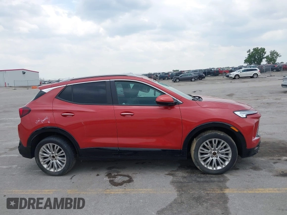 2024 Buick Encore GX Sport Touring с VIN KL4AMESL1RB172711, выставлен на аукционе IAAI как лот 42437300 с пробегом 21 710 миль миль и . История ставок и продаж доступна на DreamBid. Изображение 14.