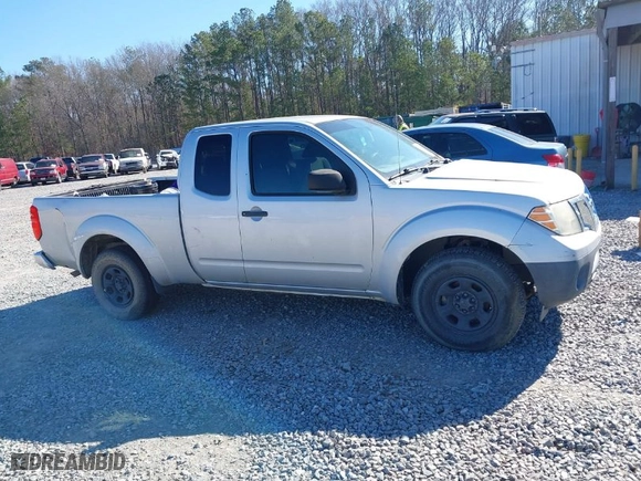 2012 Nissan Frontier S with VIN 1N6BD0CTXCC414180, listed as a IAAI auction lot 41598996 with NaN miles. Bid and sale history available at carsss.com. Image 13.