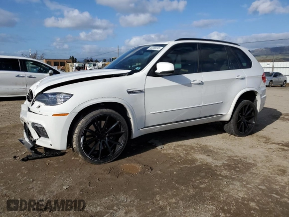 2010 BMW X5 M z VIN 5YMGY0C55ALK25116, wystawiony jako Copart lot #45366595 z przebiegiem 183 798 mil mil oraz Szkoda całkowita • Salvage title. Historia ofert i sprzedaży dostępna na DreamBid. Obrazek 1.