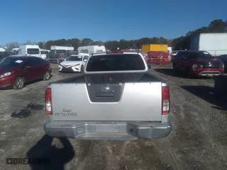 2014 Nissan Frontier S with VIN 1N6BD0CT0EN722739, listed as a IAAI auction lot 41585454 with 301,743 mi miles. Bid and sale history available at carsss.com. Image 16.