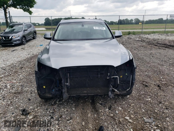 2010 Audi Q5 Premium Plus with VIN WA1LKAFPXAA047477, listed as a Copart auction lot 61100405 with 126,396 mi miles and Salvage title. Bid and sale history available at DreamBid. Image 5.