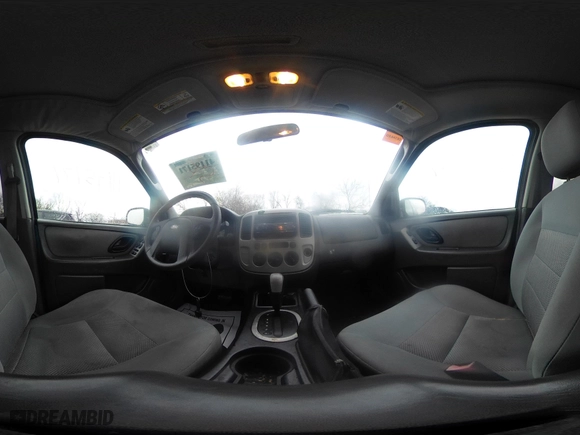 2007 Ford Escape XLT with VIN 1FMYU93117KA12085, listed as a IAAI auction lot 41195171 with 97,706 mi miles. Bid and sale history available at carsss.com. Image 20.