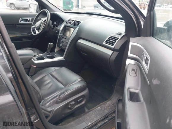 2014 Ford Explorer XLT with VIN 1FM5K8D85EGA00634, listed as a IAAI auction lot 41625396 with 190,926 mi miles. Bid and sale history available at carsss.com. Image 5.