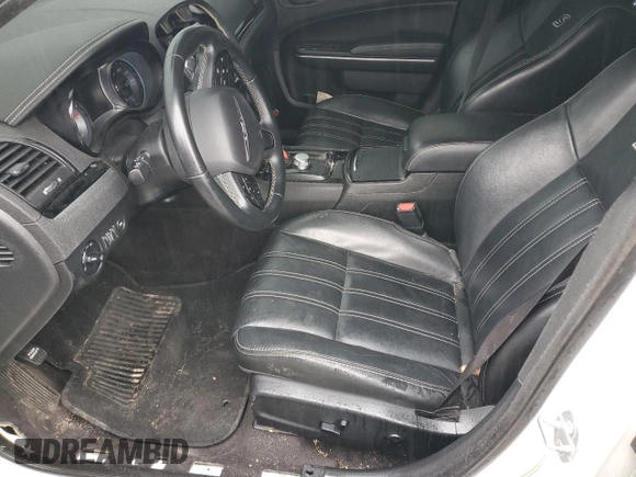 2018 Chrysler 300 S with VIN 2C3CCABG5JH269665, listed as a Copart auction lot 43393925 with 84,397 mi miles and Salvage Title. Bid and sale history available at DreamBid. Image 7.