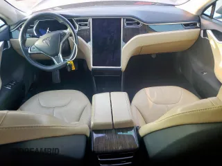 2013 Tesla Model S with VIN 5YJSA1CG0DFP15615, listed as a Copart auction lot 50795235 with 156,030 mi miles and Salvage title. Bid and sale history available at DreamBid. Image 8.