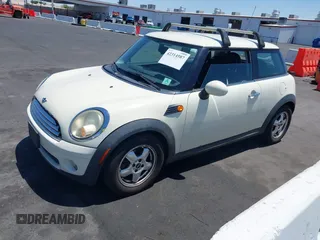 2010 MINI Hardtop with VIN WMWMF3C53ATZ25765, listed as a IAAI auction lot 42314587 with 107,677 mi miles and . Bid and sale history available at DreamBid. Image 2.