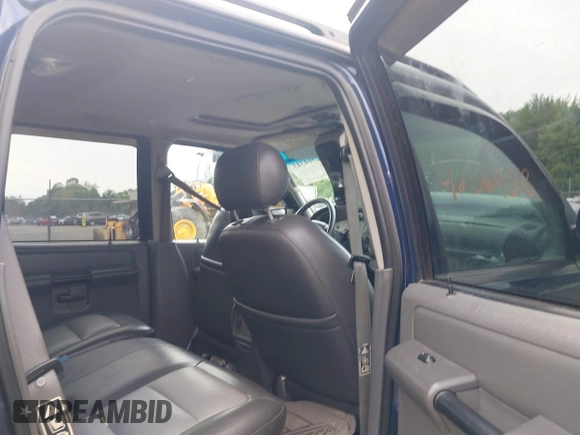 2004 Ford Explorer Sport Trac XLS with VIN 1FMZU77K84UA83036, listed as a IAAI auction lot 42364343 with Not provided miles and . Bid and sale history available at DreamBid. Image 8.