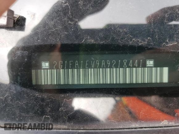 2010 Chevrolet Camaro LS z VIN 2G1FA1EV9A9218441, wystawiony jako Copart lot #55647195 z przebiegiem 147 345 mil mil oraz Szkoda całkowita • Salvage title. Historia ofert i sprzedaży dostępna na DreamBid. Obrazek 12.