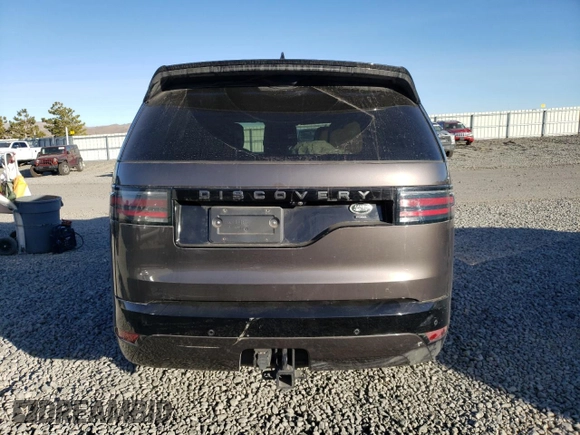 2023 Land Rover Discovery HSE R-Dynamic with VIN SALRM4EU2P2475381, listed as a Copart auction lot 43038055 with 21,122 mi miles and Salvage Title. Bid and sale history available at carsss.com. Image 6.