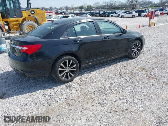 2012 Chrysler 200 S with VIN 1C3CCBHGXCN257700, listed as a IAAI auction lot 41914775 with 125,866 mi miles. Bid and sale history available at carsss.com. Image 4.