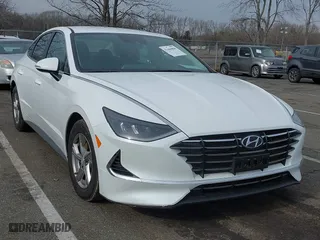 2022 Hyundai Sonata SE with VIN 5NPEG4JA9NH147654, listed as a IAAI auction lot 41466868 with 26,504 mi miles. Bid and sale history available at carsss.com. Image 1.
