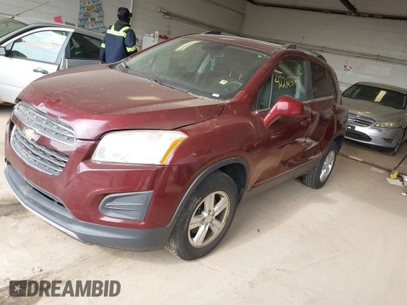 2016 Chevrolet Trax LT with VIN 3GNCJPSB6GL135019, listed as a IAAI auction lot 42212572 with 101,282 mi miles and . Bid and sale history available at DreamBid. Image 2.