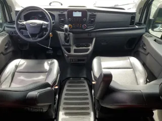 2023 Ford Transit Passenger XL with VIN 1FBAX2Y84PKA89550, listed as a Copart auction lot 78608574 with 4,053 mi miles and Non Repairable. Bid and sale history available at DreamBid. Image 8.