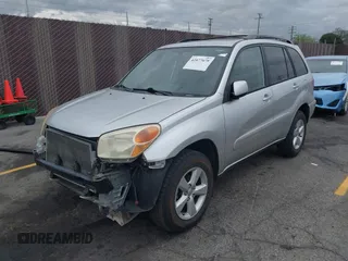 2005 Toyota RAV4 with VIN JTEGD20V650075153, listed as a IAAI auction lot 42077078 with 122,387 mi miles. Bid and sale history available at carsss.com. Image 2.