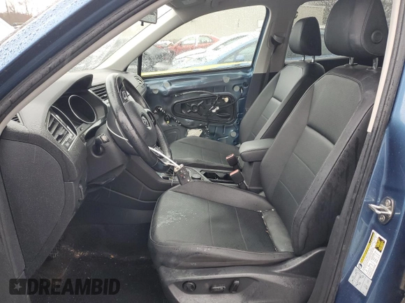 2019 Volkswagen Tiguan SE with VIN 3VV2B7AX9KM183777, listed as a Copart auction lot 51765605 with 80,492 mi miles and Salvage Title. Bid and sale history available at DreamBid. Image 7.