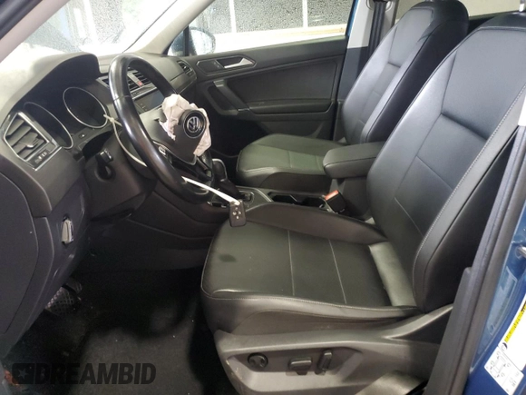 2018 Volkswagen Tiguan SEL с VIN 3VV3B7AX9JM025975, выставлен на аукционе Copart как лот 58786895 с пробегом 84 778 миль миль и Списание • Salvage title. История ставок и продаж доступна на DreamBid. Изображение 7.