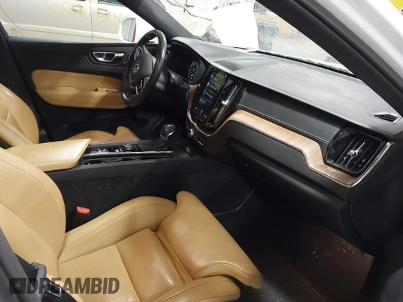 2019 Volvo XC60 Inscription with VIN LYVA22RL4KB335663, listed as a IAAI auction lot 42013201 with 84,527 mi miles and . Bid and sale history available at DreamBid. Image 5.