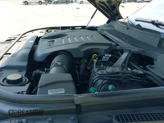 2020 Land Rover Range Rover Sport HSE with VIN SALWR2SU6LA884514, listed as a IAAI auction lot 42420304 with 89,760 mi miles and . Bid and sale history available at DreamBid. Image 20.